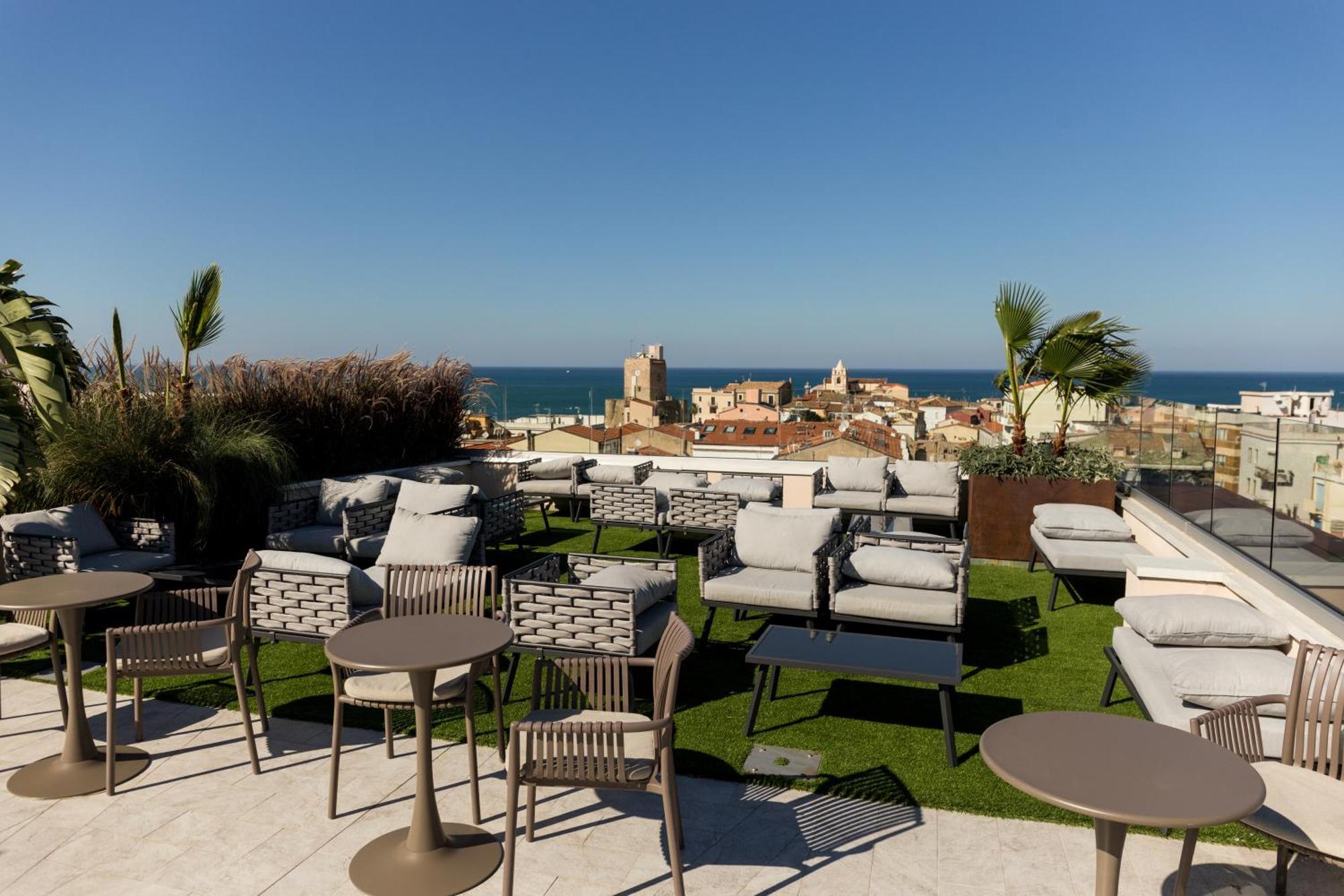 Lumia Hotel Termoli Bagian luar foto