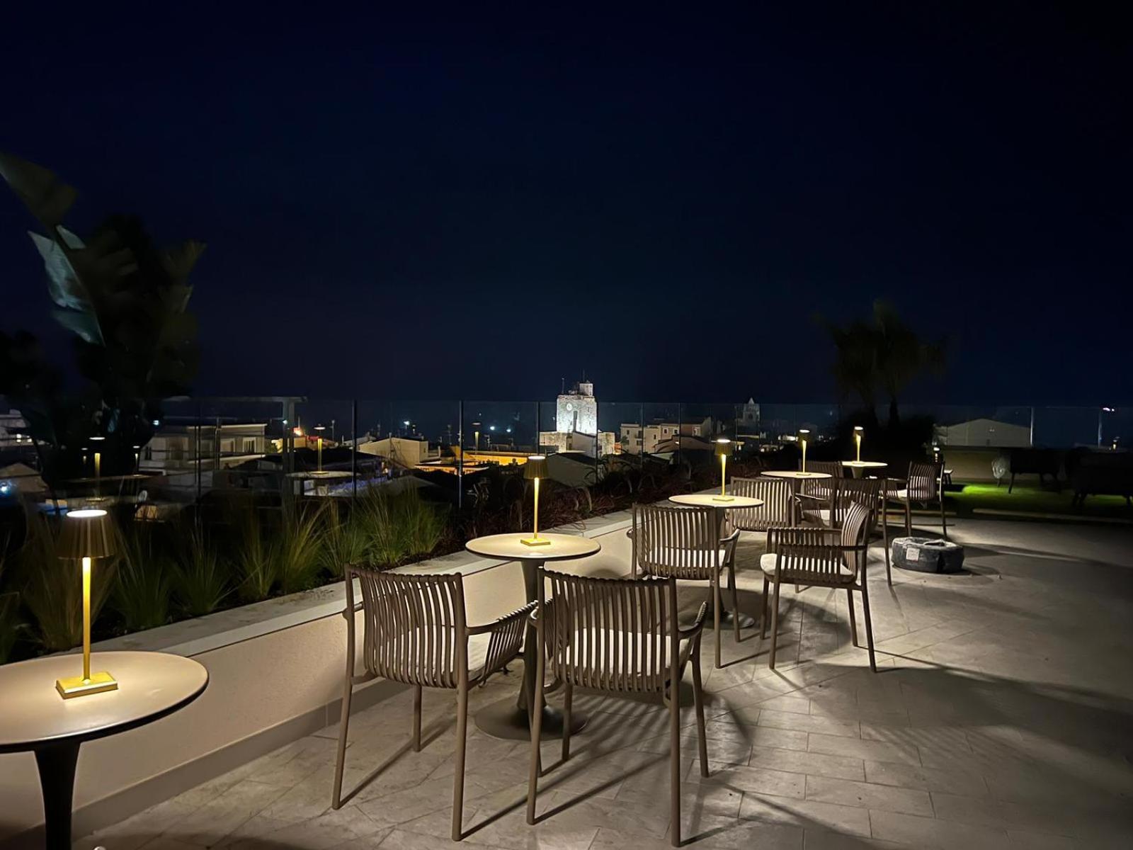 Lumia Hotel Termoli Bagian luar foto
