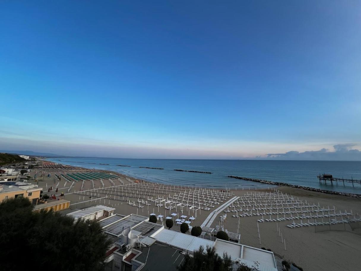 Lumia Hotel Termoli Bagian luar foto