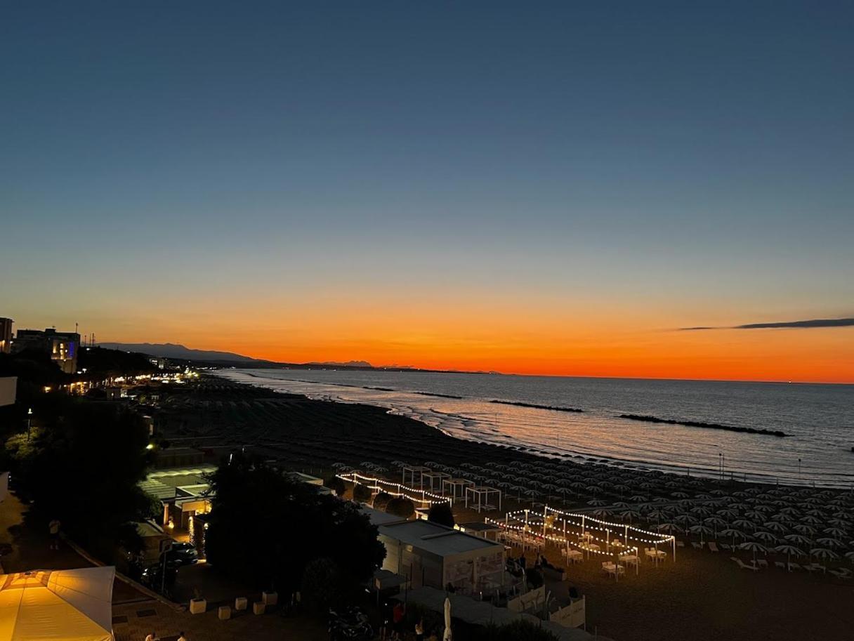 Lumia Hotel Termoli Bagian luar foto