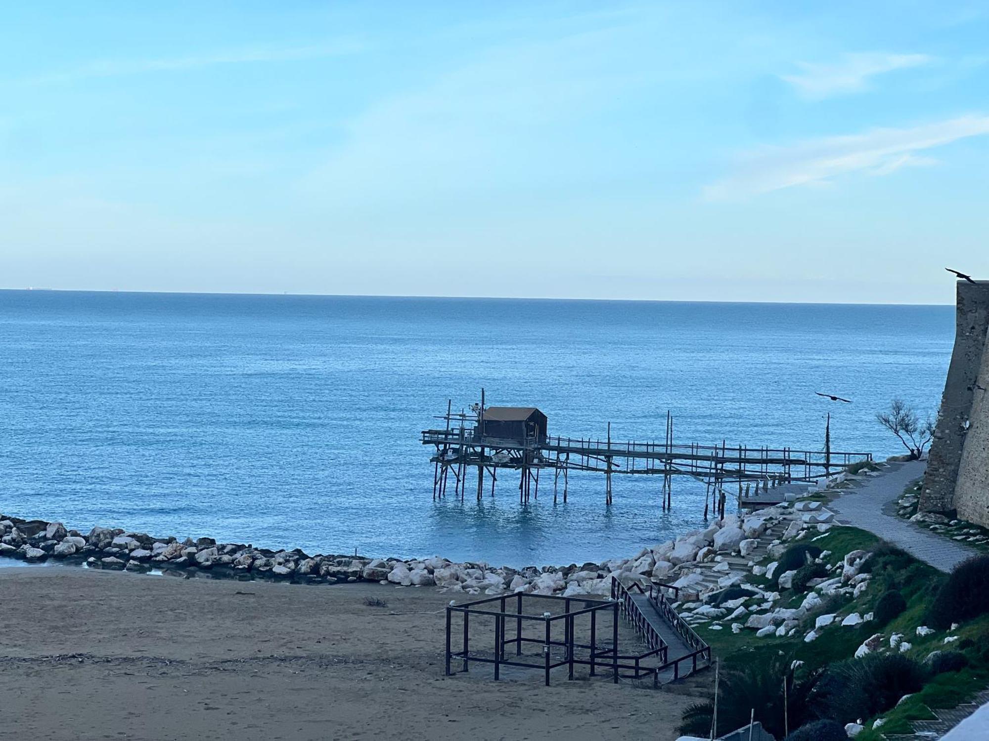 Lumia Hotel Termoli Bagian luar foto